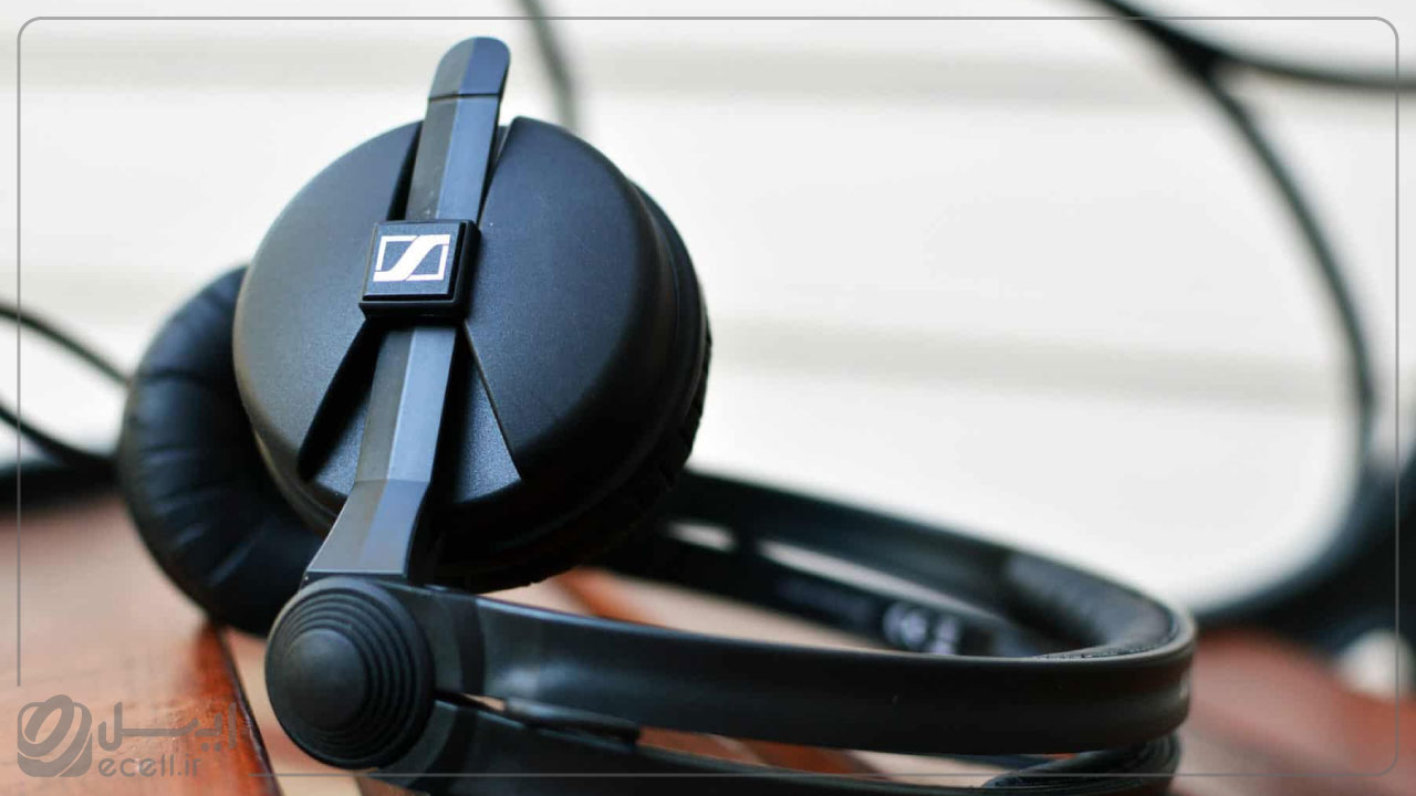 بهترین هدست برای موسیقی Sennheiser HD-25