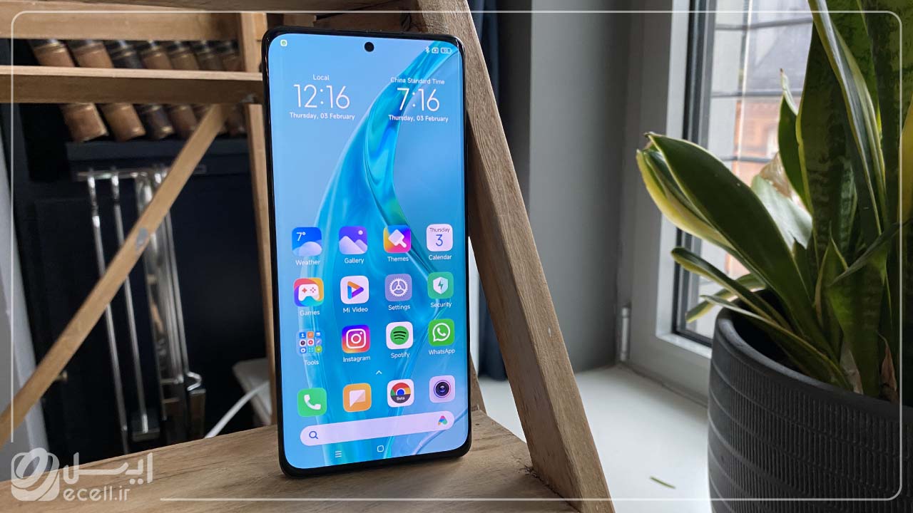 بهترین گوشی برای خبرنگار-  Xiaomi 12 Pro