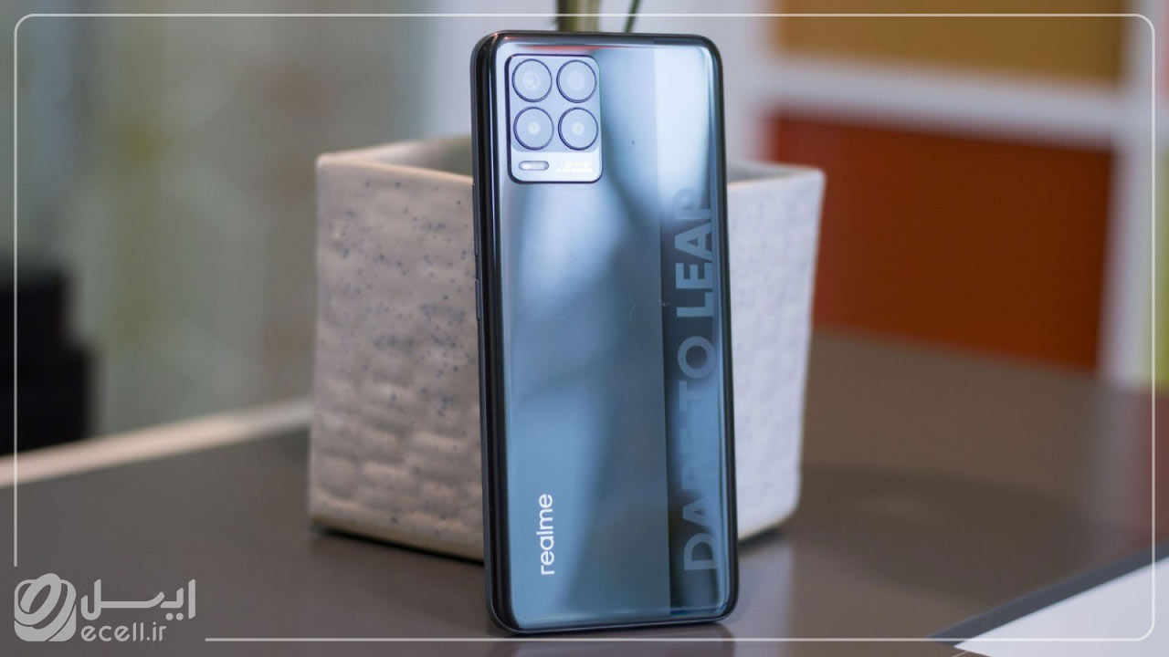 بهترین گوشی از نظر باتری- realme 8