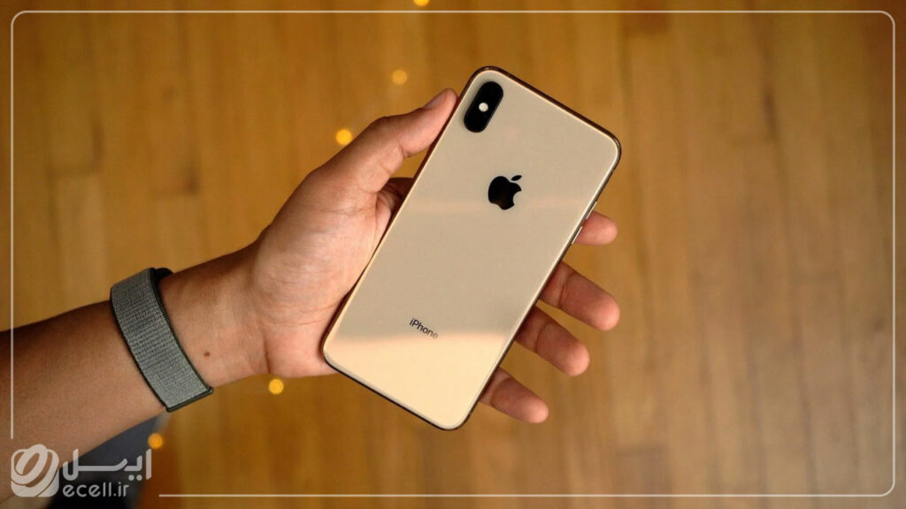 سپتامبر 2018، سال انتشار iPhone XS و iPhone XS Max