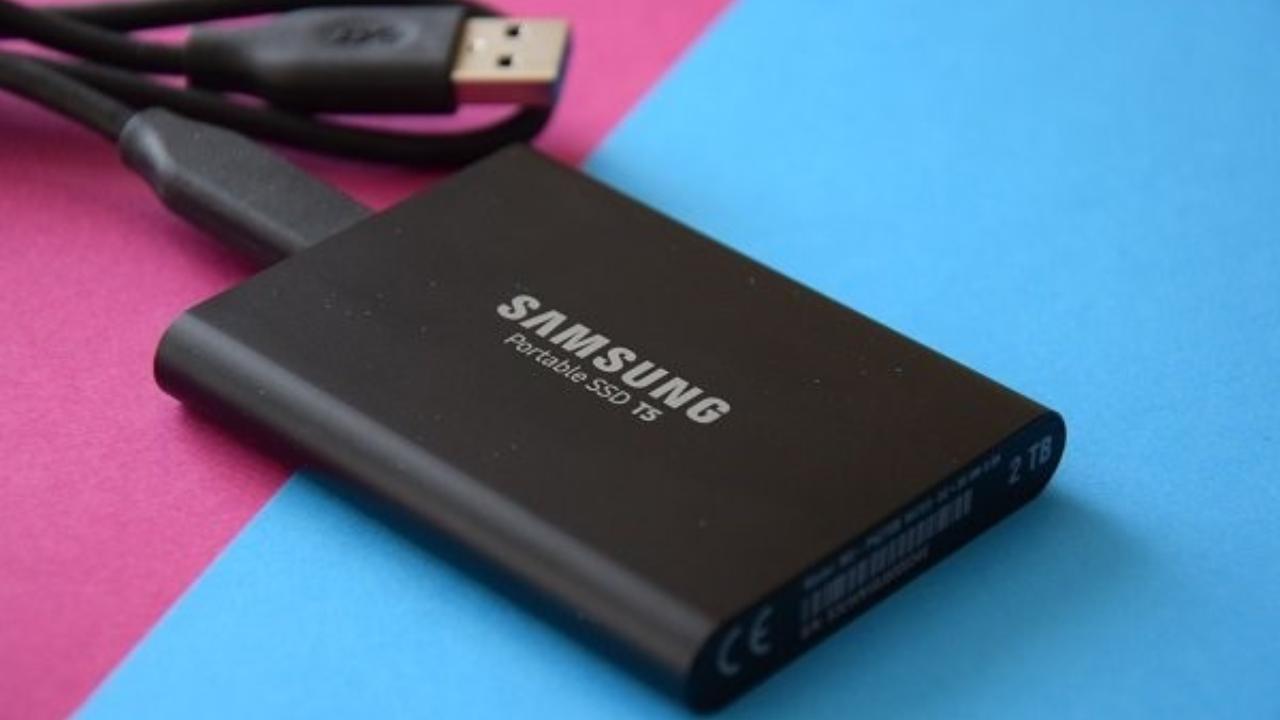 Samsung T5 Portable SSD مطمئن ترین هارد های اکسترنال
