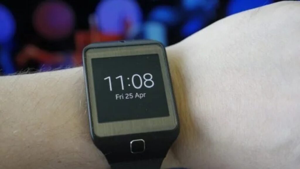 سامسونگ احتمالاً طراحی ساعت‌های هوشمند خود را مربعی می‌کند